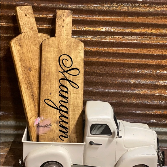 Rustic Bread Cutting Boards(engraving available) - Picture 4 of 7